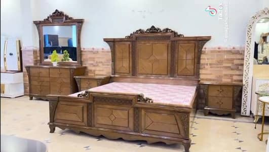 akhrot figure bed with excellent quality and best polish finishing