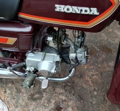 Honda bike 70 for sale model 1977