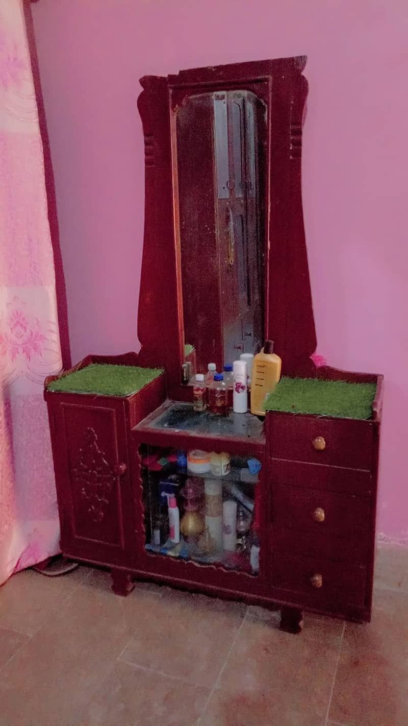 Dressing Table 1