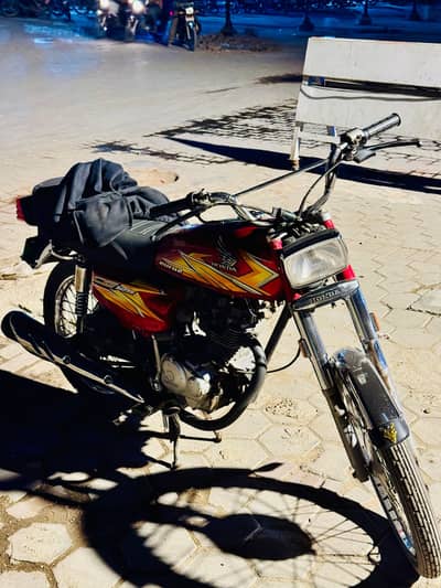 bike modified hai shokin Banda rabta kare