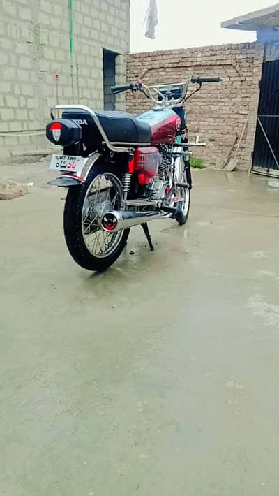 Honda CG 125 2020 Good condition Dacument Clear All punjab Num