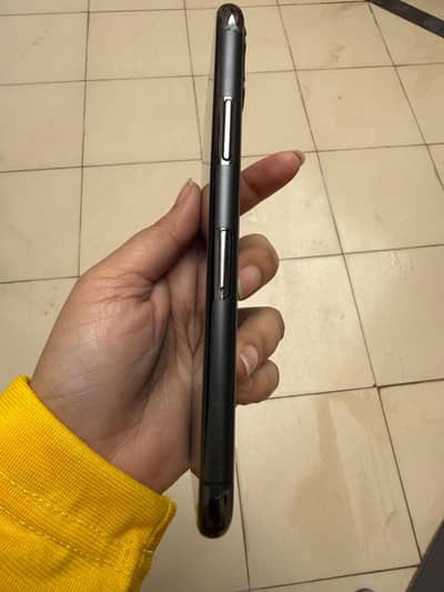 iphone 11 Pro | PTA Approved | 256 GB | Factory Unlocked | 10/10