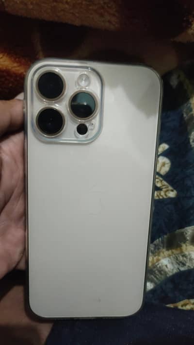 iphone 16 pro max  jv