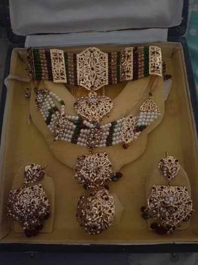 multicolor jewelry set