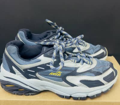 Preloved shoes available