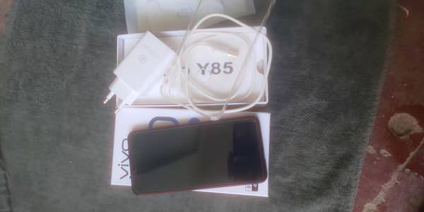 Vivo 4/64 sell 15000