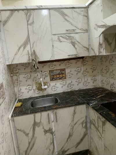 two bed dd leased apartment for sale in johar