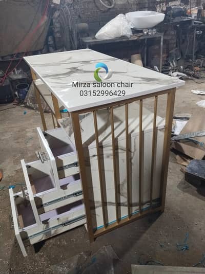 Barber chair/Cutting chair/ Shampoo unit/Trolly/Saloon Furniture.