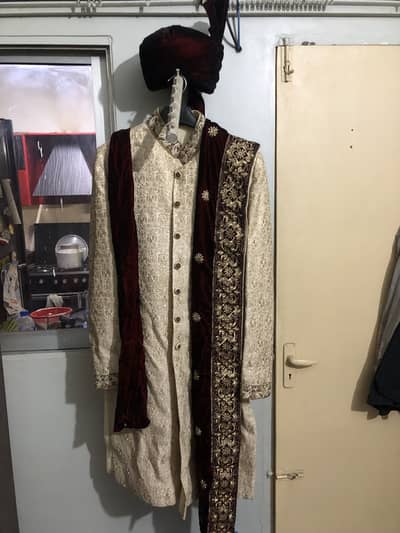 Medium sized premium branded sherwani