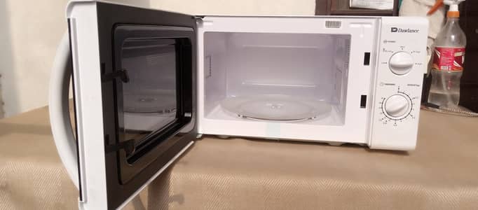 Dawlance Microwave DW 210 S