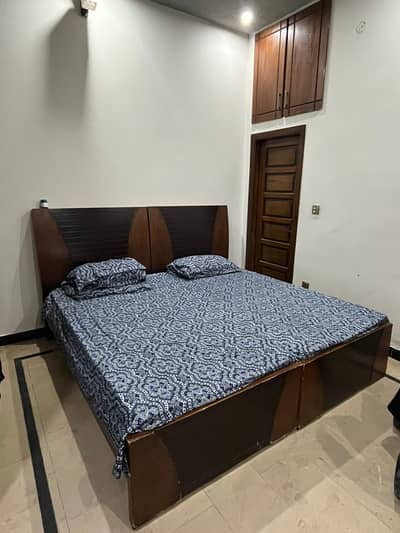 2 Single Beds without mattress