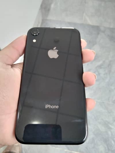 iPhone Xr 64gb bypass