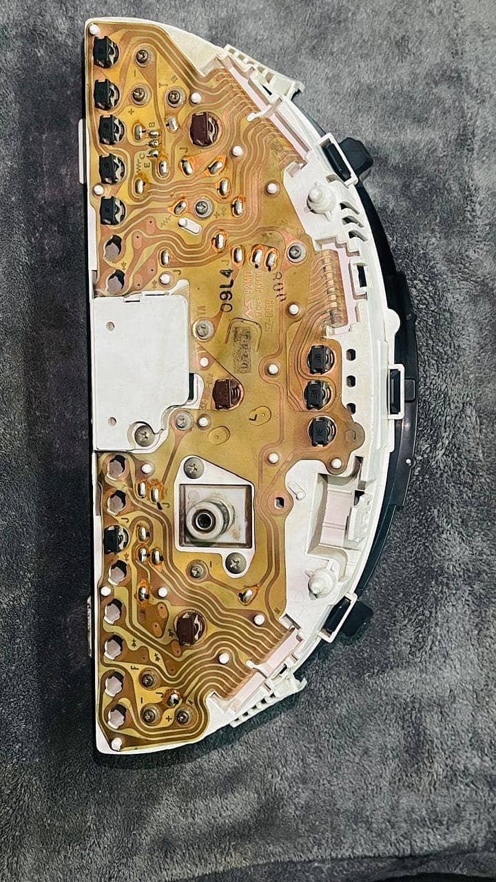 Suzuki cultus speedo meter - Other Parts - 1110263488