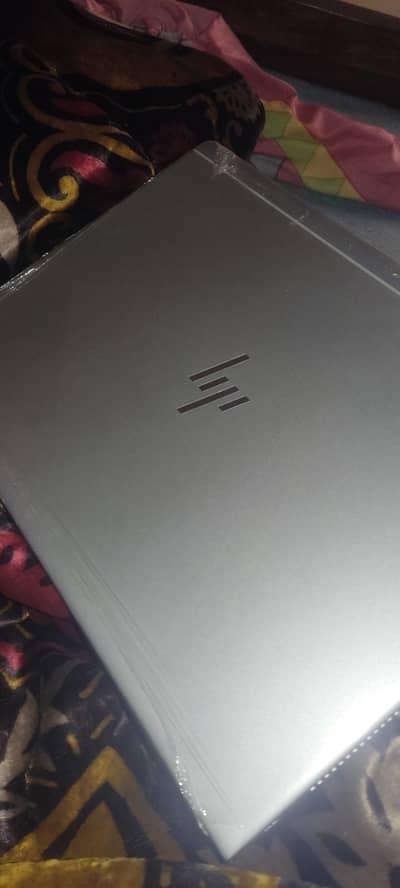 HP ELITE BOOK 735 G6