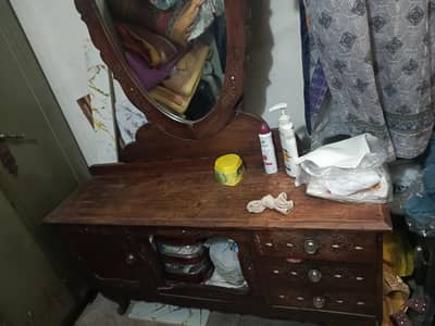 Dressing table made of pure wood