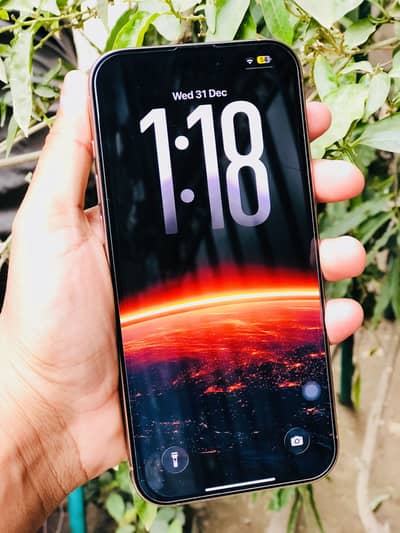 Iphone 16 Pro Max 256gb Desert Titanium Colour 10/10 Condition