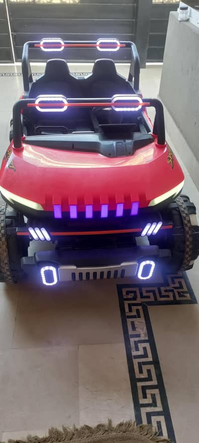 kisds car with four motors