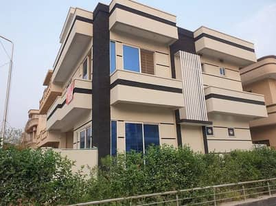 G 13 4 MARLA HOUSE AVAILABLE FOR SALE