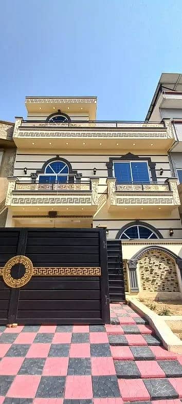 G 13 4 MARLA HOUSE AVAILABLE FOR SALE