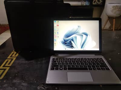 DELL: latitude 7210 i5 10thGen 6GB RAM 228 GB
