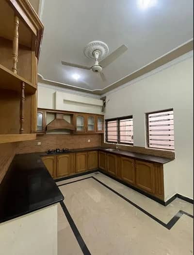 G 13 7 MARLA GROUND POTION AVAILABLE FOR RENT