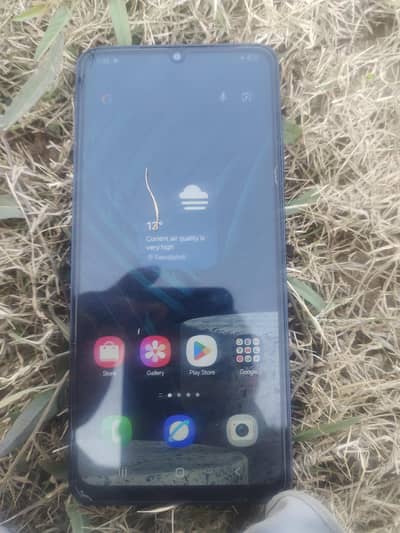 All ok mob ha  Ram 4 Rom 126 gp set charger available ha