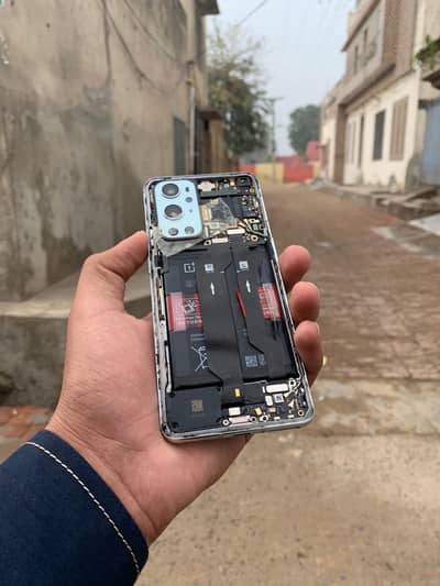 One plus 9 pro 256GB all ok just panel dade