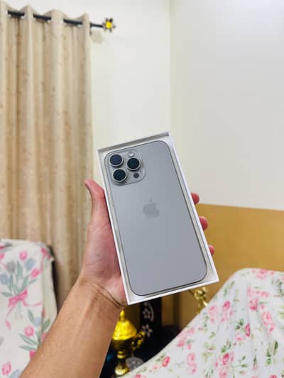 I Phone 15 Pro Max jv 512gb