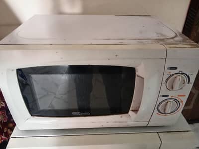 Microwave oven