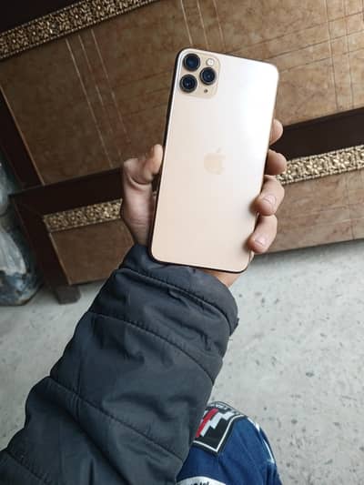 Iphone 11 pro max. . . 64gb
