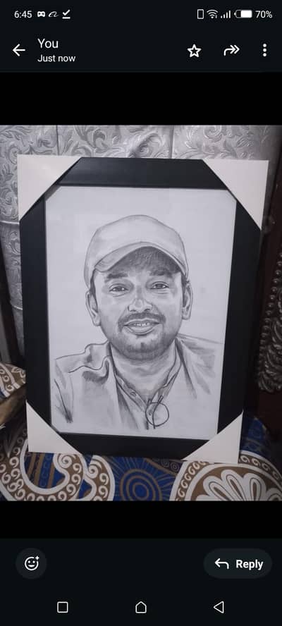 Skatch on deman with frame