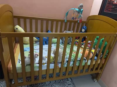 Graco Baby Cot - wood