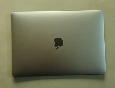 MACBOOK AIR M1