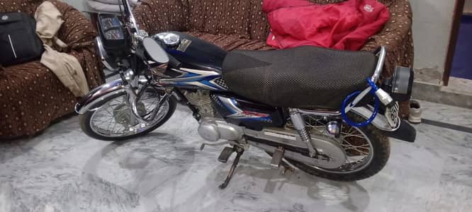 Honda CG 125 DREAM – Excellent Condition, Fresh Look