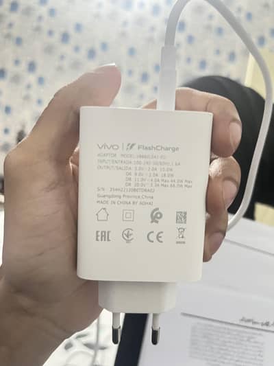 Vivo v40 charger available