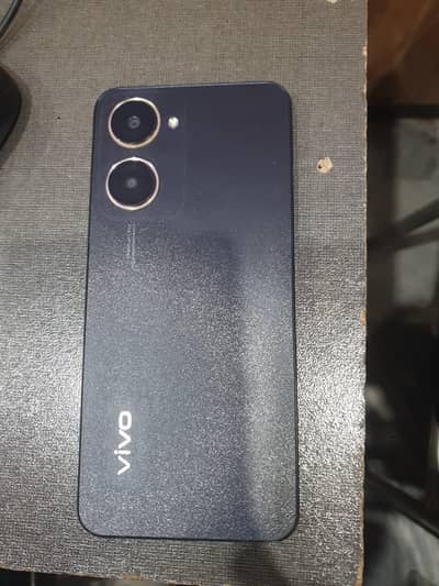 vivo y03t with box