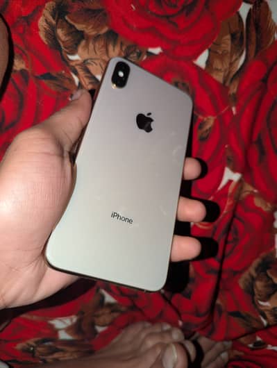 iPhone XS Max 256GB pta approved  golden