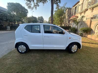 2022 model Alto VXR AGS automatic.