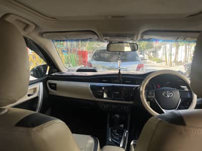 Corolla Altis Grande 2015