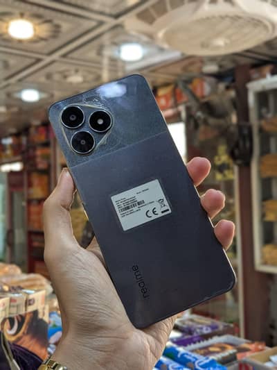 REALME NOTE 50. . . . . . 4 GB RAM . . . 128 Gb MEMORY. . . ALL OK BOX AL saman