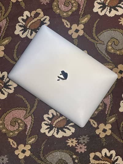 Apple MacBook Pro 2019 (Core i7) 16Gb Ram/1TB Storage