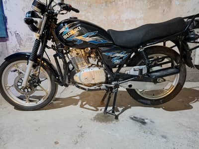 Suzuki Gs150 SE model 2022 in gud condition