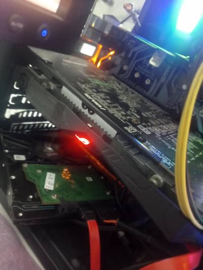 RX 580 8GB ONLY IN MYZZAFARABAD FACE TO FACE