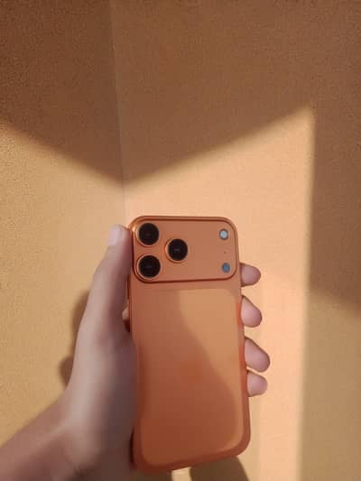 Iphone XR converted 17 pro sim working Mdm non pta 64gb