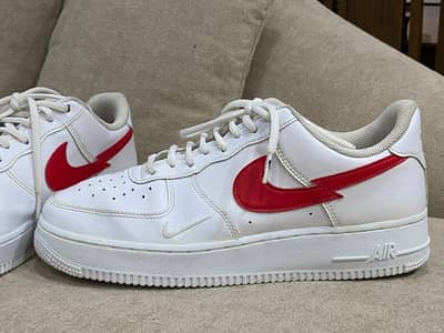 NIKE AIR FORCE 1 ORIGINAL 10/10 SIZE 42.5