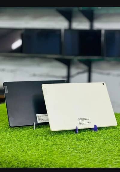Lenovo M10 tablet l 10" display l 3 GB ram 32 GB rom