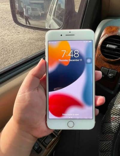 iphone 7 plus 128 GB my WhatsApp number 0320-24-100*47