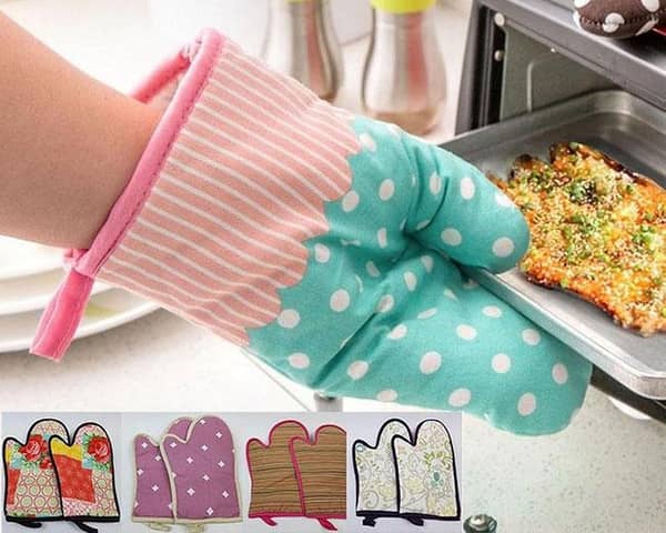 2 Pcs Printed High Temperature Oven Mitts Microwave Baking Oven Cotton Gloves Thick Insulation Anti - Heat Non-slip Oven Mitts