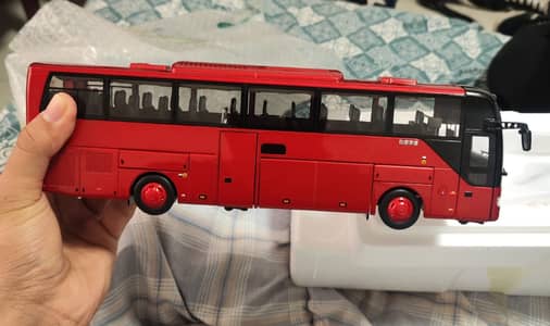 Yutong Bus dei cast model 1:42 scale