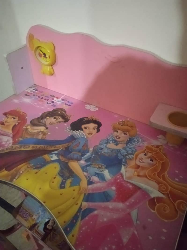 study table available 1